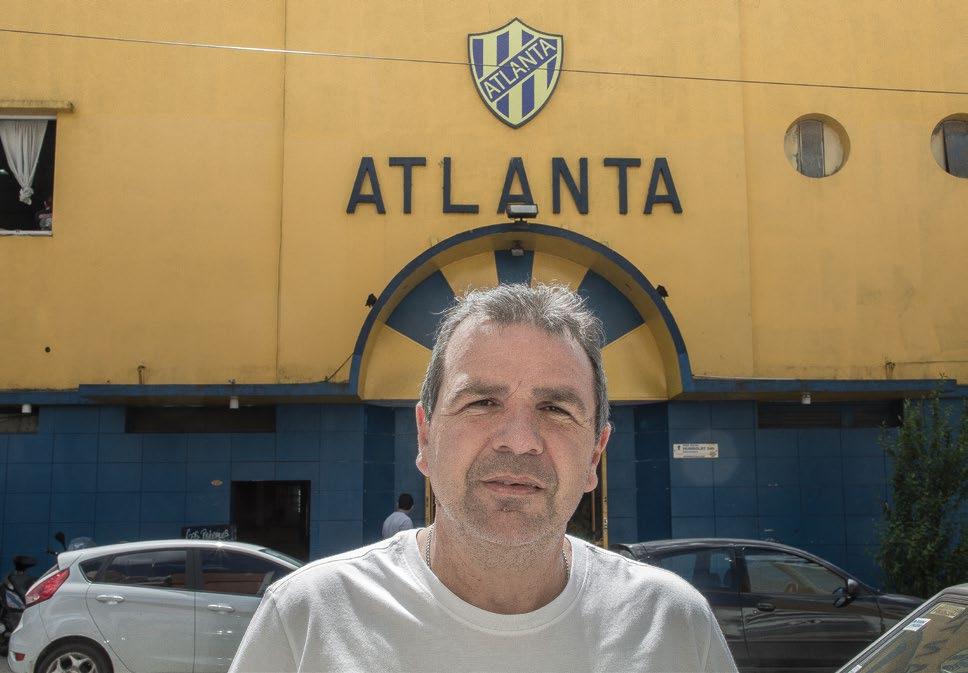 Ricky Nací en Villa Crespo y mi padre también. Él fue directivo de futsal en Atlanta, así que desde los 6 años que vengo a este club.