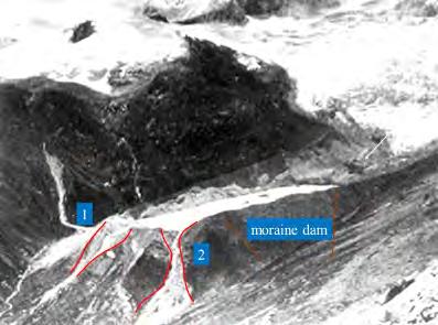 Peligros Geológicos por Procesos Glaciales, Cordillera Blanca - Río Santa 45 Fotografía 25 Vista de las morrenas que represaban la laguna Palcacocha (1939) antes de la