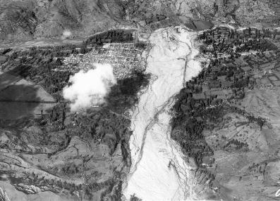 Peligros Geológicos por Procesos Glaciales, Cordillera Blanca - Río Santa 47 Fotografía 27 Fotografía