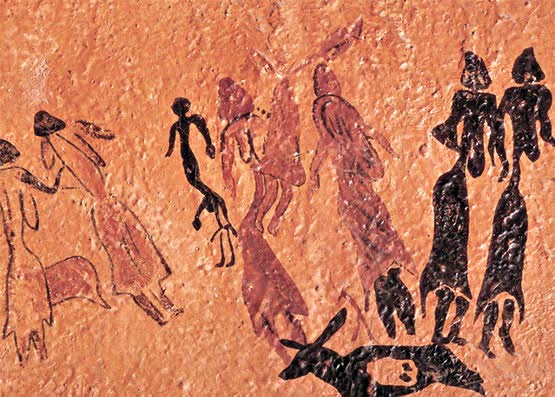 Los primeros grupos que utilizaron la Roca dels Moros fueron los últimos cazadores recolectores (VIII-V milenio ac), que dejaron las pinturas que pertenecen al arte levantino.