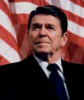 Ronald Reagan No estoy preocupado sobre el déficit. Es lo suficientemente grande para cuidarse sólo.