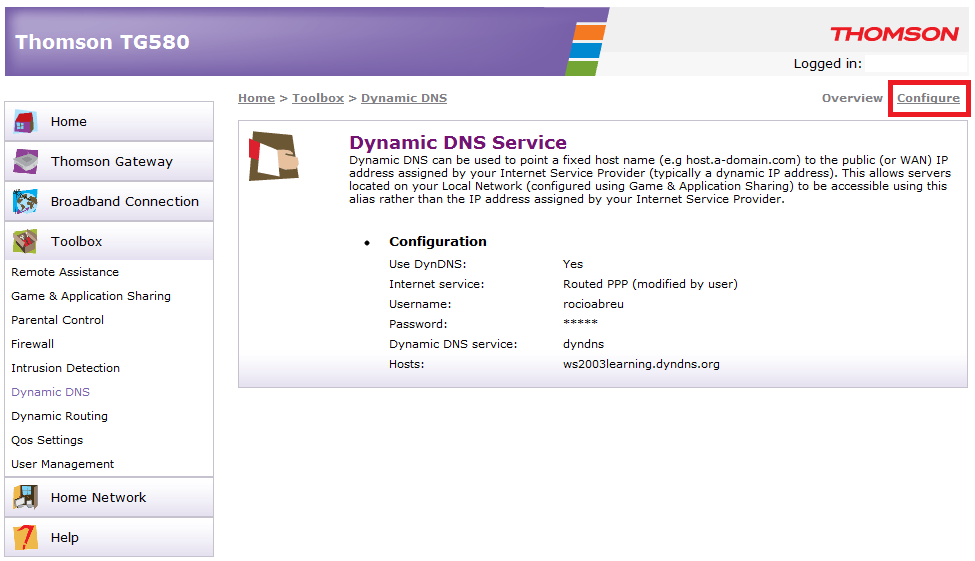 3- Una vez pase a la página Dynamic DNS Services, haz click en Configure, ubicada arriba en la esquina derecha.