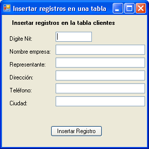 Tabla 4.1 Propiedades de controles proyecto InsertarRegCampoTexto. Control Propiedad Valor Label1 Name texto Text Insertar Registros en la tabla clientes.