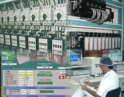 Técnico Superior en Sistemas Electrotécnicos y Automatizados Técnico en Mantenimiento Electromecánico.