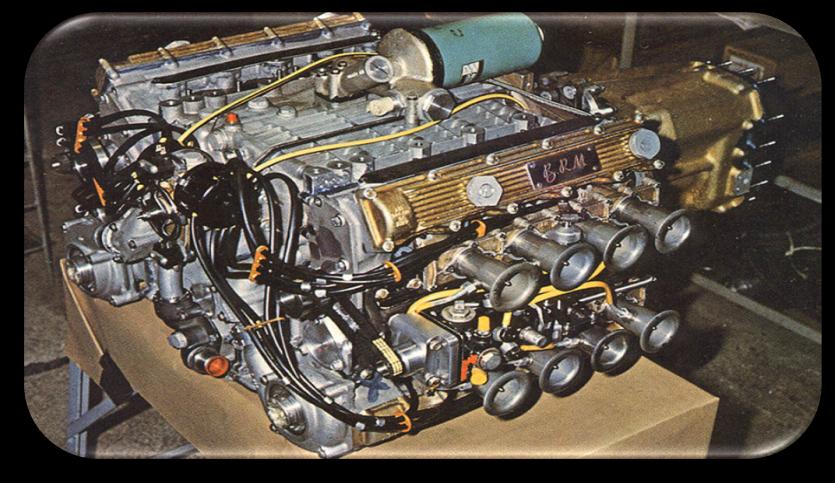 Por eso también un motor bóxer es un diseño ideal. Los cilindros se oponen a 180 por lo que tenemos 2 o 4 o 6 o 8 o 10 o 12 no es tan grande.