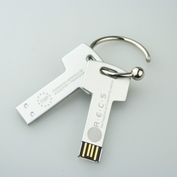 Olimpus USB Key >50 unidades Entrega en 5 días Descripción física Dimensiones: 27.5 x 56.