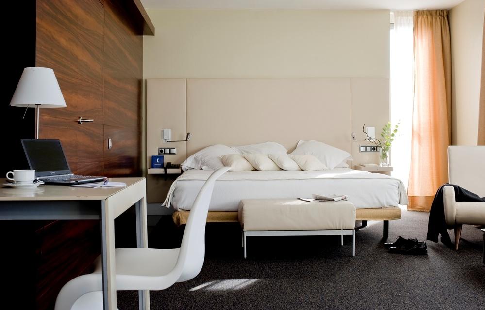 Habitación Suite: Vistas al mar o a la ciudad Sala de estar Cama king size o 2 camas de 90 cm Caja