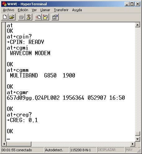 6 Continúe probando el módem, tecleando los comandos indicados en la ventana de arriba. Deberá obtener las respuestas mostradas. Con el comando <at+cgmm> se verifica la banda de operación del módem.