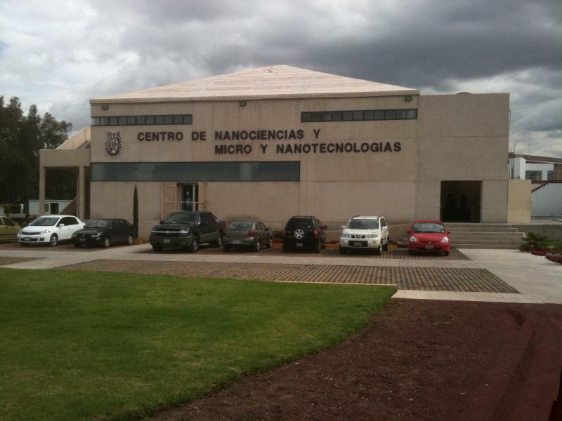 CENTRO DE NANOCIENCIA Y MICRO Y NANOTECNOLOGÍA IPN-ZACATENCO Se creó la Unidad de Apoyo a la Investigación en Nanociencia y Micro-nanotecnología del Instituto Politécnico Nacional en 2009, con el