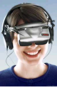 4 Liliana Rejala Figura 3. Diseño moderno del HMD magnéticos,ópticos...) que han permitido desarrollar cascos de realidad virtual más ligeros y manejables[5].