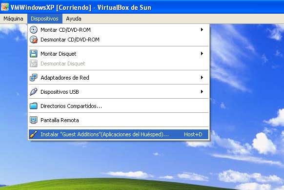 VirtualBox arranca nuestro disco virtual e inicia el disco que hemos insertado previamente, con lo que se inicia la instalación de Windows XP de la forma habitual, como se muestra en la siguiente