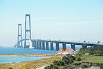 Belt Bridge Halsskov-Sprogø, Denmark 1998 1,624 mts 4 Yi Sun-sin bridge Gwangyang-Yeosu 2012 1,535 mts 5 Runyang Bridge Yangtze River 2005 1,490 mts 6