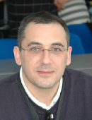 Acerca del autor Miguel López es ingeniero técnico en informática por la Universidad Politécnica de Valencia, y está trabajando con internet desde 1993 (dos años antes de que existiera Google).