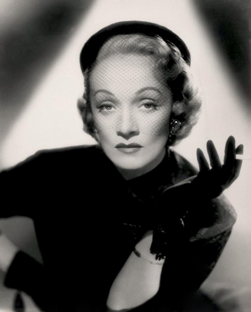 Icono años 40-Marlene Dietrich En los años 40, la ganadora es la