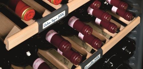 Cava de vino empotrable bajo encimera WU 4000 Vinidor Cava de vino 135 l / 4.8 pies cúbicos Botellas (75ml) 40 botellas En cm (alto/ancho/fondo) 86 / 59.7 / 57.