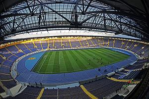 Es un estadio multiusos localizado en la ciudad de Járkov,