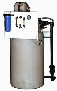 OI con Almacenaje Atmosférico y Bomba Dispersadora - A - Este sistema cuenta con un sistema de Osmosis Inversa, Tanque para almacenamiento atmosférico y Bomba de distribución.