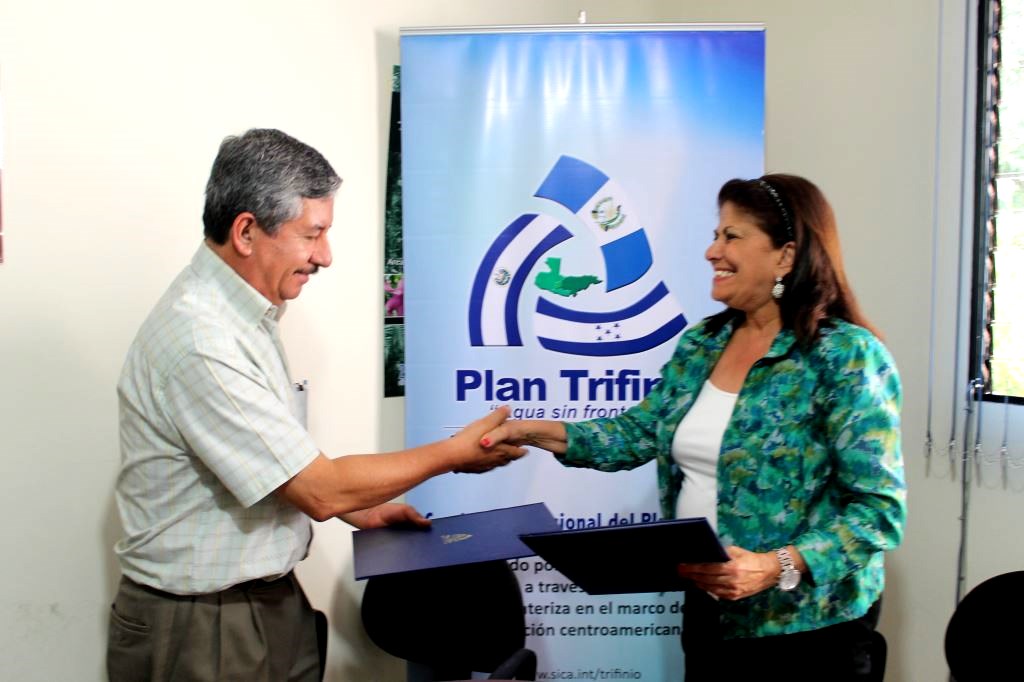 Ganadores de la Primera competencia de cafés especiales de la región del Trifinio Se fortalecen capacidades del Comité Consultivo del Plan Trifinio.