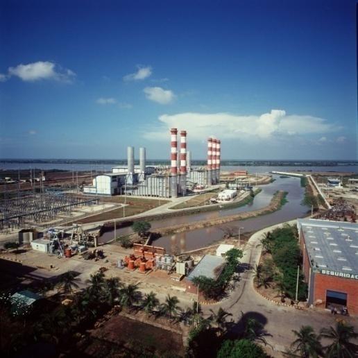 Infraestructura PLATAFORMA CON BAJOS COSTOS OPERACIONALES ProBarranquilla Termobarranquilla S.A. E.S.P TEBSA Gecelca, la compañía más grande de generación térmica eléctrica en Colombia Ubicada en el municipio de Soledad, en el Departamento del Atlántico.