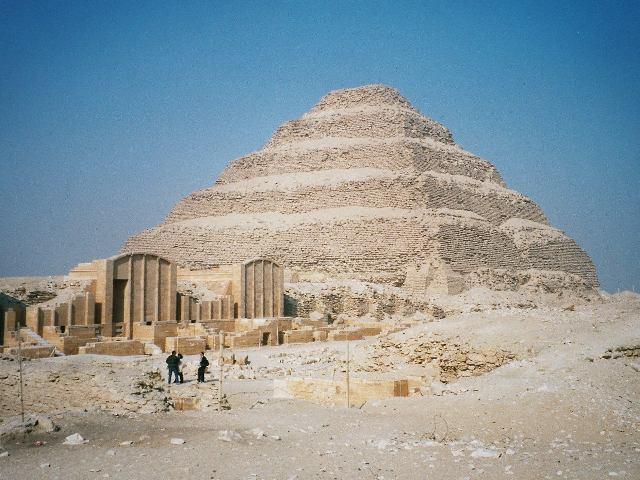 La primera Pirámide -