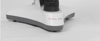 MCX 300 ORCHID Microscopios estándar en la rutina clínica, su sistema óptico corregido al infinito provee imagines claras y ricas en contraste.