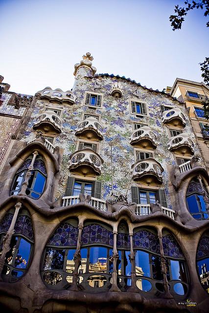 Página11 Antoni Gaudí (Barcelona 1852-1926), se trata de uno de los arquitectos más famosos del siglo XX.