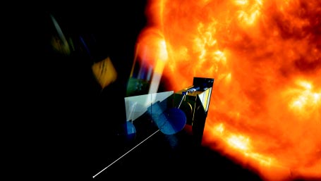 Impresión artística del satélite Solar Orbiter a su paso por el perihelio en modo de observación (con los paneles solares recogidos). Composición: Gabriel Pérez (SMM/IAC).