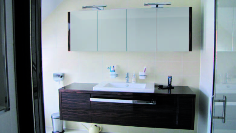 Vyrobíme vám kúpeľňový nábytok aj atypických rozmerov podľa vašich predstáv vo vysokej kvalite značky. ELITE ATYP realizácia r.