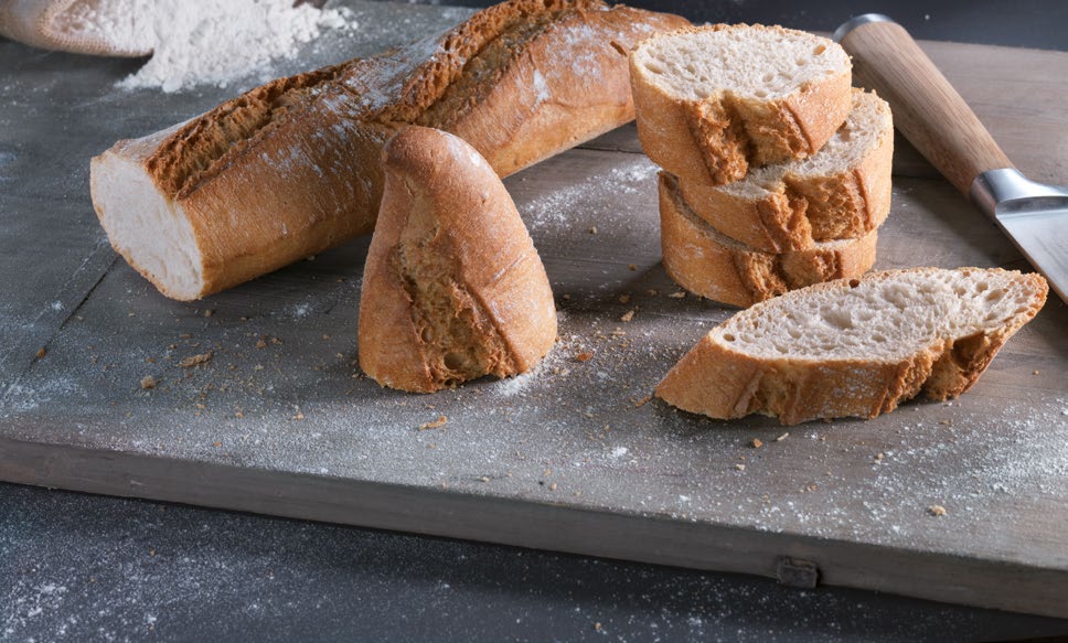 Manipulación Procura contar siempre con un stock de unidades descongeladas, para poder ir reponiendo fácilmente este pan recién horneado a lo largo de la jornada.