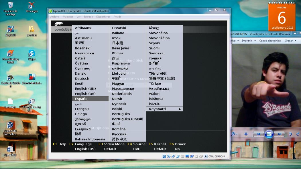 Arranque Selección del idioma Después de encender el ordenador con el DVD de instalación insertado en la unidad lectora, la primera pantalla que aparece muestra un mensaje de bienvenida.