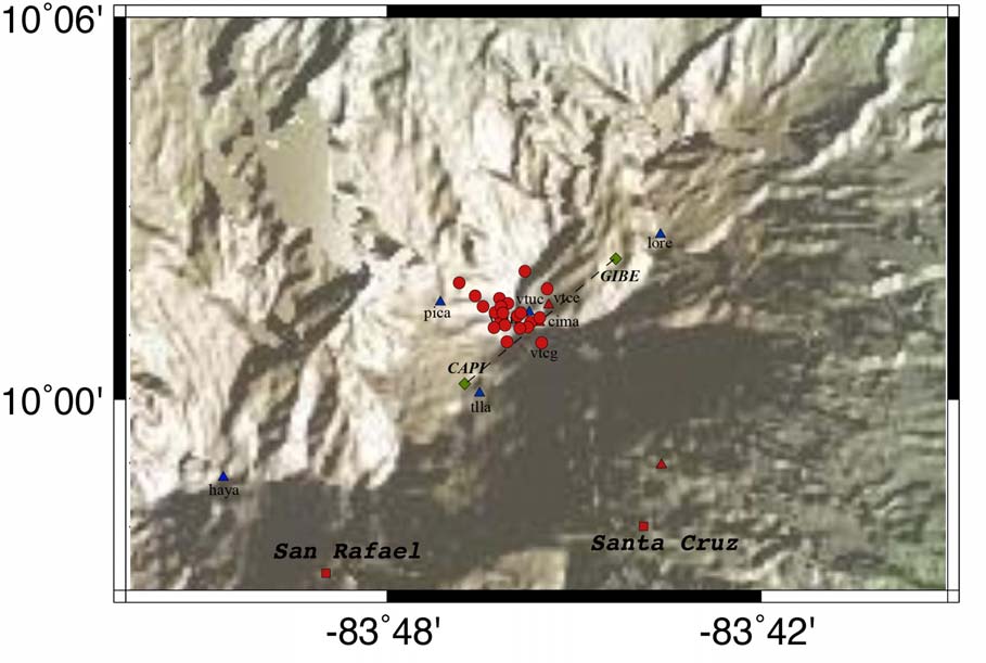 Los sismos híbridos principales del 21 de mayo son superficiales y se ubican principalmente abajo del Cráter Oeste (Fig.