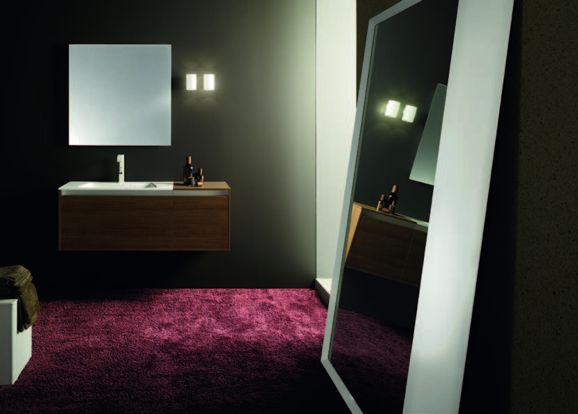 IQUBA 120 Elegante atmosfera dove protagonista è il mobile IQUBA color noce americano con lavabo integrato in BLANCO PURO.