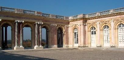 Petit trianon (S. XVIII) Ange-Jacques Gabriel Grand Trianon (s.
