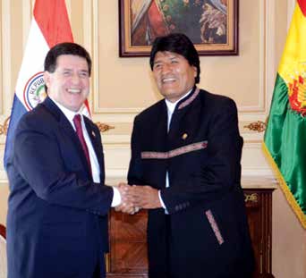 Una muestra de hermandad El 27 de abril de 2009, los presidentes Evo Morales de Bolivia y Fernando Lugo del Paraguay suscribieron en Buenos Aires, el Acta Final sobre la Ejecución y el Cumplimiento