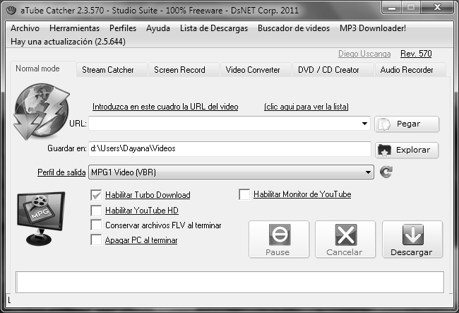 En la pantalla que aparece, pega la dirección URL que se copió de youtube, en la opción Guardar en digita en el botón explorar y busca la dirección en donde se bajara el video (memoria USB).