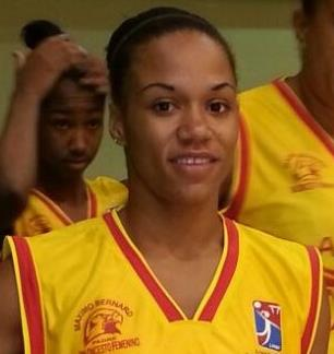 Anilegna Colas Ortega 21 años / 161 cm / cubana Águilas de Guacuhpita (Rep. Dominicana) Mejor asistidora, temporada 2016, liga dominicana, con 5.9 de promedio.