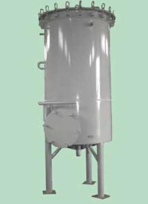 El tanque digestor debe contar con una inyección directa de vapor y con una capacidad para introducir un bovino adulto entero.