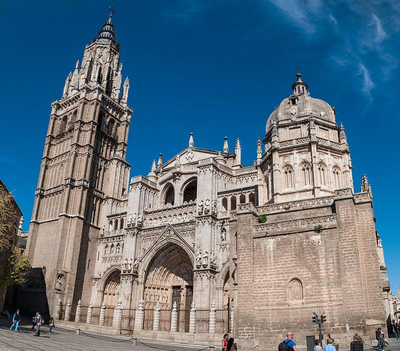 Catedral de Toledo: También se edificó sobre los restos de algún otro edificio anterior.