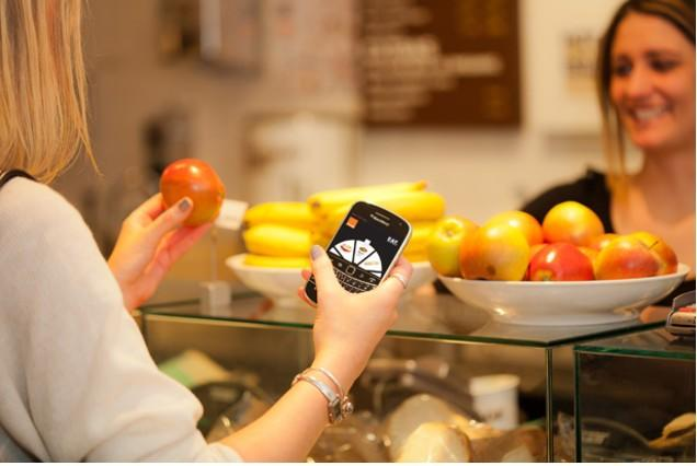 Experiencia Orange U.K. Restaurantes EAT Acción tag reading en restaurantes EAT. Apuesta innovadora y de entretenimiento.