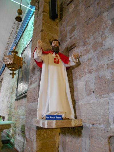 2001: Se restauran las tres imágenes de madera más antiguas del Templo: La Virgen de la Merced, San Pedro Nolasco, fundador de la Orden de la