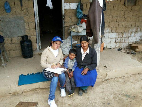 Aseguramiento no contributiva Plan Familia LOGROS 1164 familias de extrema pobreza reciben el acompañamiento en 40 lugares del sector rural del Cantón Loja.