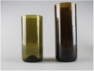 Vasos 3 vino Tamaño personalizable Colores: Vasos de botella de vino recortada, lijados a mano, sin bordes filosos.