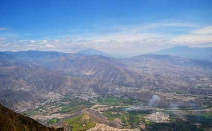 Mirador de cabras Ubicado a 2944 msnm donde se puede apreciar toda la magnitud del valle del chota así como las montañas que rodean este sector.