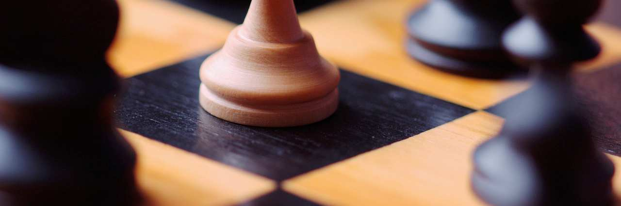 AJEDREZ El ajedrez es un juego de estrategia indicado para todas las edades.