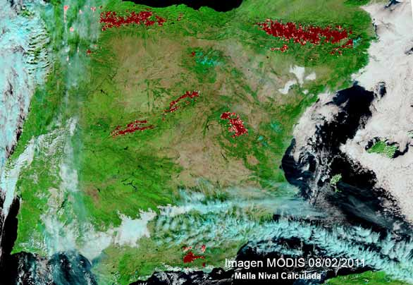 LA NIEVE EN LAS CORDILLERAS DE ESPAÑA Para extraer la superficie de nieve por cotas se cruza la información vectorial obtenida de las imágenes MODIS con el Modelo Digital del Terreno.