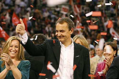 22 mayo 2009 Los asesores económicos del Presidente Zapatero Una característica del gobierno Zapatero ha sido el de haber propuesto cambios importantes en las áreas sociales, siguiendo la tradición