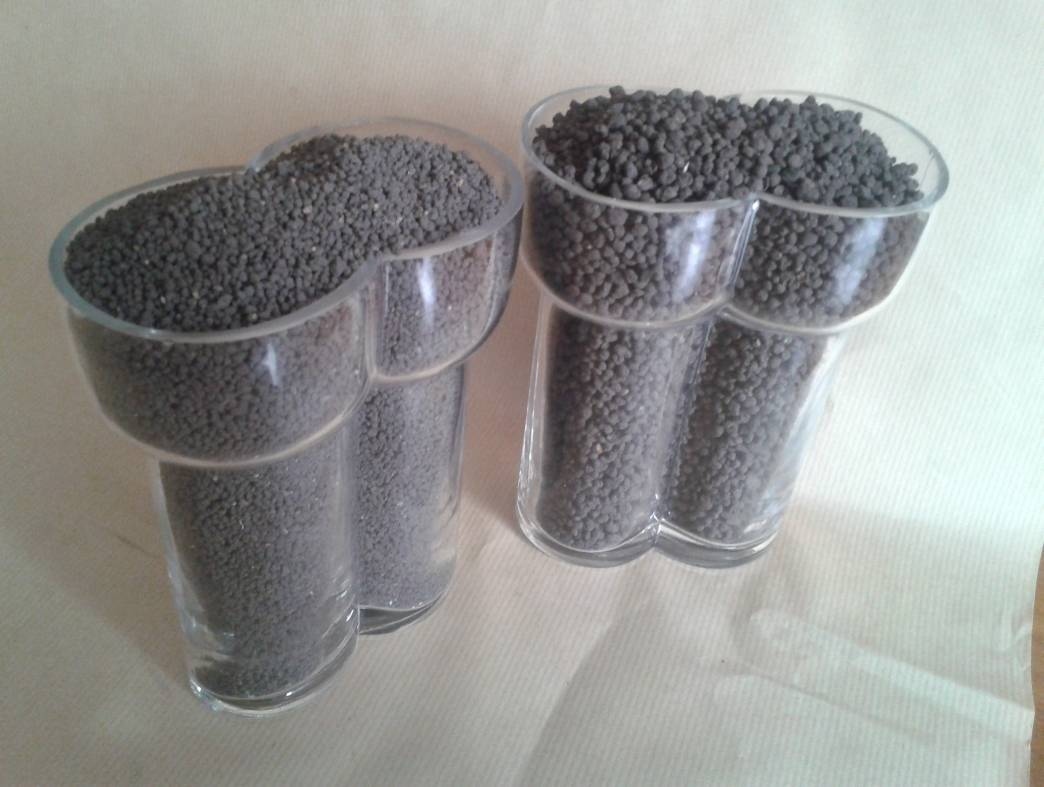 Minigranulado de 0,5 Ø a 2,5 Ø mm Granulado estándar de 0,5 Ø a 2,5 Ø mm Las mezclas físicas con fertilizantes muy higroscópicos se recomiendan hacer a la hora de