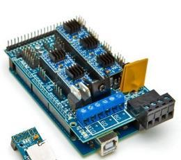 - Con microcontrolador integrado o sin él: en el mercado existen dos tipos de placas.