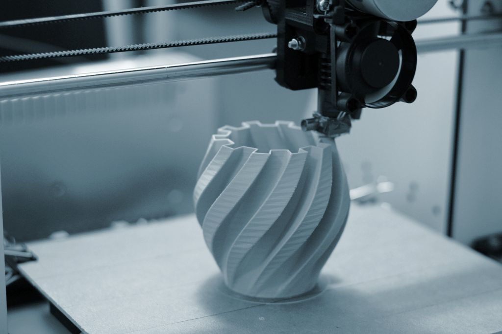 Fundamentos de la Impresión 3D Programa MAX EDUCATION de Compumax