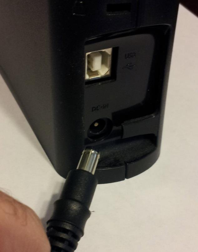 Unidades de disc dur: Instalación externa Cnecte el cable de alimentación a la nueva unidad